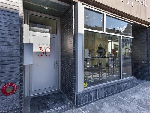 30 Main Street, Cambridge, ON 