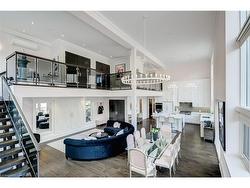 215-397 King Street W Dundas, ON L9H 1W9