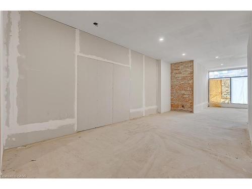 475 King Street E, Hamilton, ON 