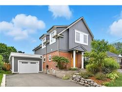 1348 Augustine Drive  Burlington, ON L7P 2M8