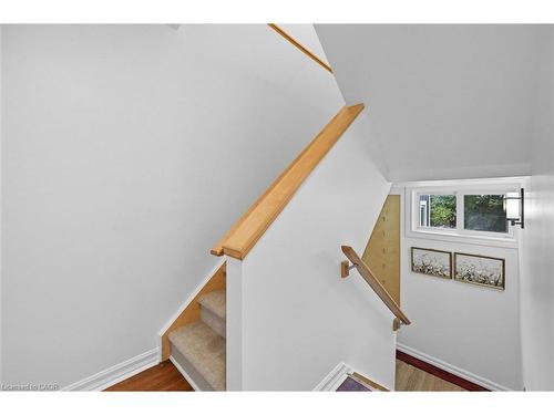 1348 Augustine Drive, Burlington, ON - Indoor Photo Showing Other Room