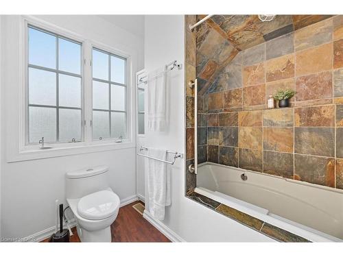 1348 Augustine Drive, Burlington, ON - Indoor Photo Showing Bathroom