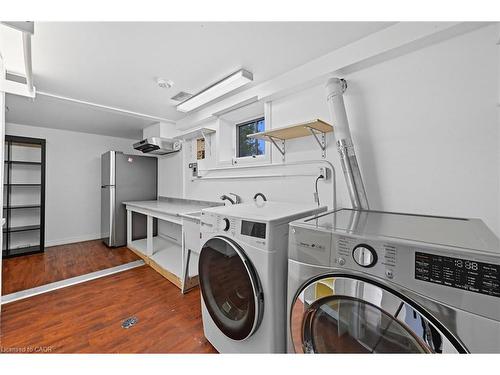 1348 Augustine Drive, Burlington, ON - Indoor Photo Showing Laundry Room