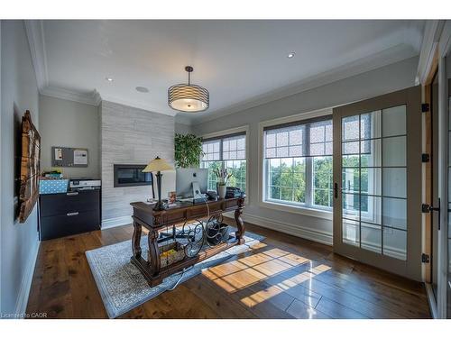 649 East Quarter Line, Port Dover, ON - Indoor With Fireplace