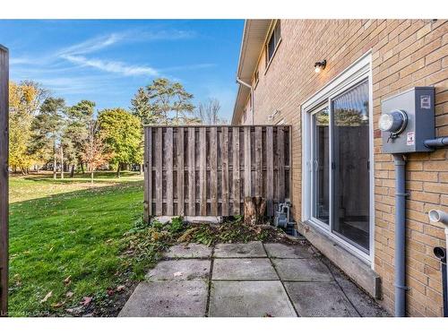 262 Westcourt Place, Waterloo, ON - Outdoor