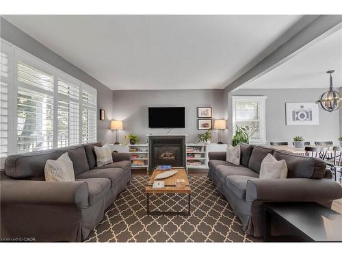 710 Hager Avenue, Burlington, ON - Indoor Photo Showing Living Room With Fireplace