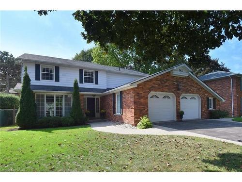 142 Marigold Court, Ancaster, ON - Outdoor With Facade
