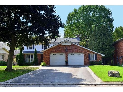 142 Marigold Court, Ancaster, ON - Outdoor With Facade