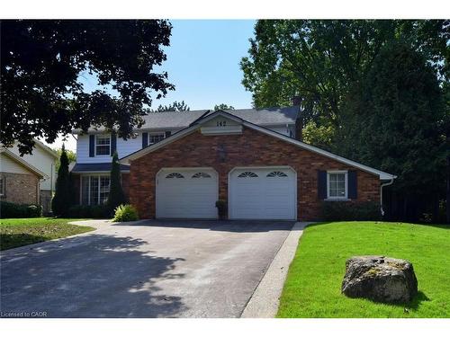 142 Marigold Court, Ancaster, ON - Outdoor With Facade