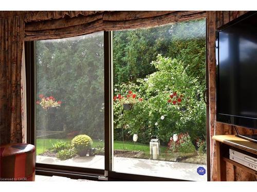 142 Marigold Court, Ancaster, ON -  Photo Showing Other Room