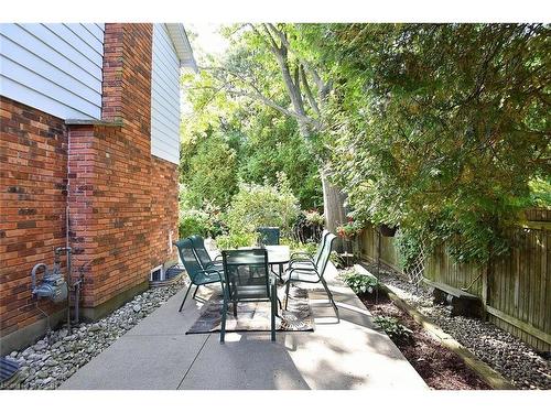 142 Marigold Court, Ancaster, ON - Outdoor