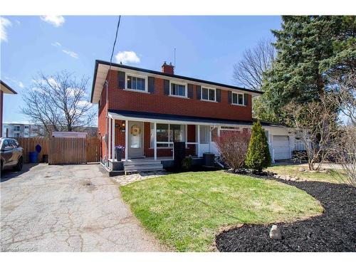 187 Clover Place  Kitchener, ON N2A 1P3