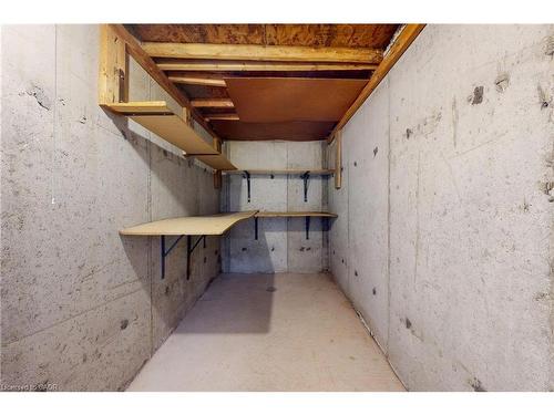 6509 Valiant Heights, Mississauga, ON - Indoor