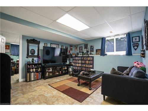 40 Balsam Street, Welland, ON - Indoor