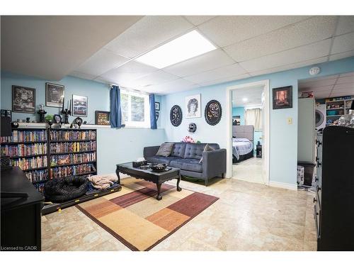 40 Balsam Street, Welland, ON - Indoor