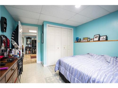 40 Balsam Street, Welland, ON - Indoor Photo Showing Bedroom