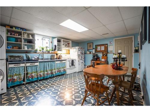 40 Balsam Street, Welland, ON - Indoor