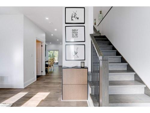 38 East 16Th Street, Hamilton, ON - Indoor Photo Showing Other Room