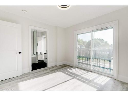 38 East 16Th Street, Hamilton, ON - Indoor