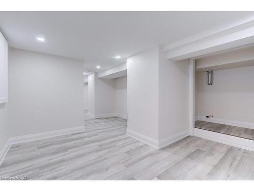 38 East 16Th Street, Hamilton, ON - Indoor