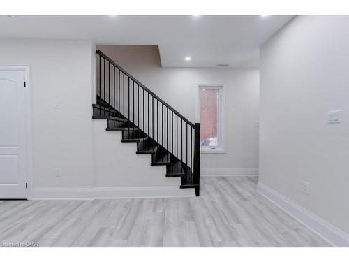 38 East 16Th Street, Hamilton, ON - Indoor Photo Showing Other Room