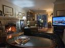 557 Stillwater Crescent, Burlington, ON  - Indoor Photo Showing Living Room With Fireplace 