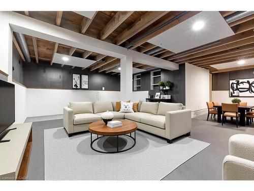 109 Carroll Street, Ingersoll, ON - Indoor Photo Showing Basement