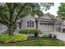 2-1095 Skyview Drive  Burlington, ON L7P 4W7