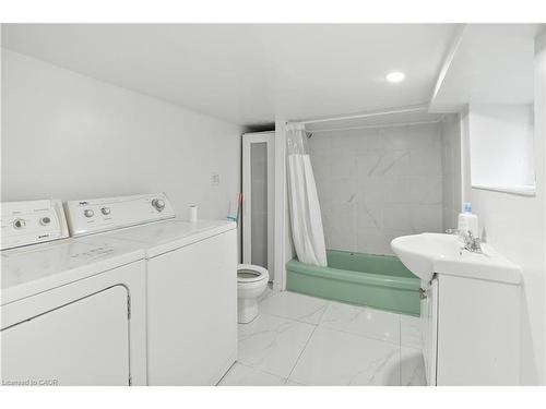 61 Broadway Avenue, Hamilton, ON - Indoor