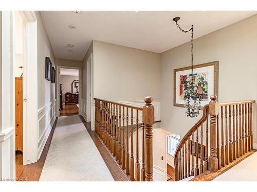 225 Shoreacres Road, Burlington, ON - Indoor Photo Showing Other Room