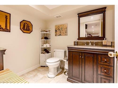 225 Shoreacres Road, Burlington, ON - Indoor Photo Showing Bathroom