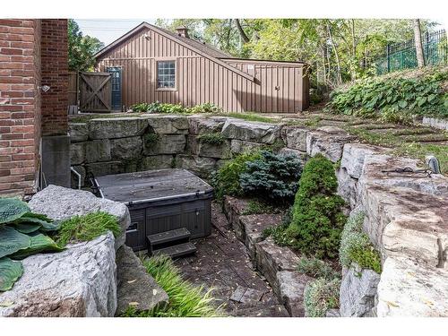 225 Shoreacres Road, Burlington, ON - Outdoor