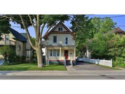 127 Duke Street E Kitchener, ON N2H 1A6