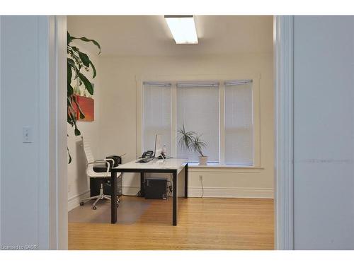 127 Duke Street E, Kitchener, ON 