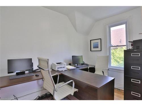 127 Duke Street E, Kitchener, ON 