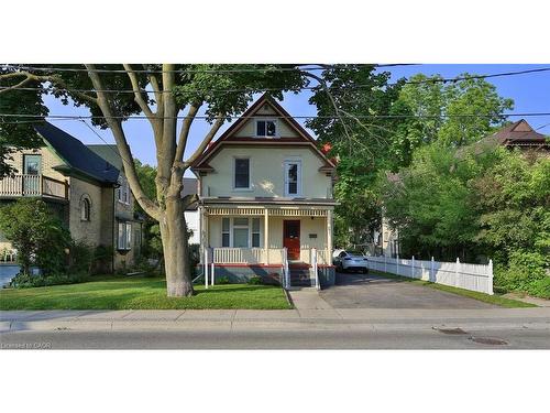 127 Duke Street E Kitchener, ON N2H 1A6