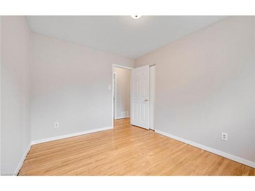 1908 Bonnymede Drive, Mississauga, ON - Indoor Photo Showing Other Room