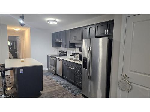 15D-115 South Creek Drive, Kitchener, ON - Indoor Photo Showing Kitchen