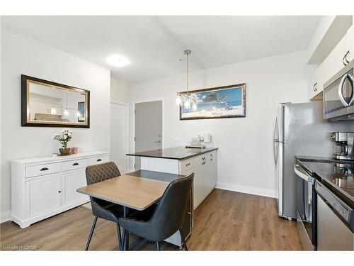 803-16 Concord Place, Grimsby, ON - Indoor