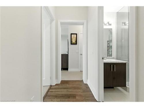 803-16 Concord Place, Grimsby, ON - Indoor Photo Showing Other Room