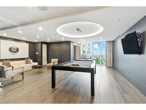 803-16 Concord Place, Grimsby, ON - Indoor Photo Showing Other Room