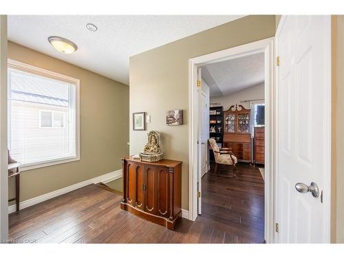 66 Yarmouth Drive, London, ON - Indoor Photo Showing Other Room