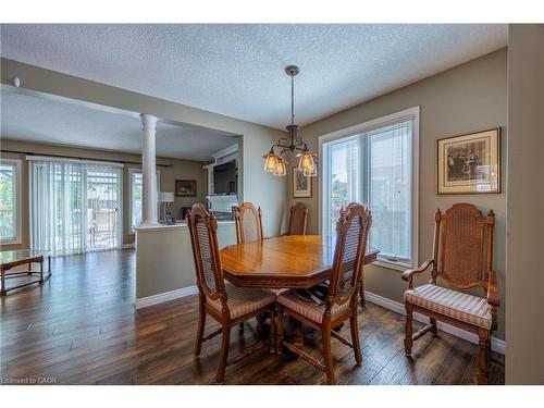 66 Yarmouth Drive, London, ON - Indoor Photo Showing Dining Room