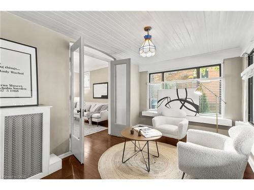 99 Burris Street, Hamilton, ON - Indoor Photo Showing Other Room