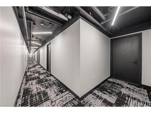 511-1 Jarvis Street, Hamilton, ON - Indoor Photo Showing Other Room