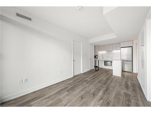 511-1 Jarvis Street, Hamilton, ON - Indoor Photo Showing Kitchen