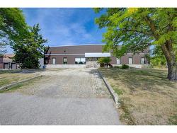 136 Dearborn Place  Waterloo, ON N2J 4N5