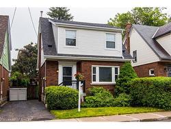 19 Gilmour Place  Hamilton, ON L8M 2Y3