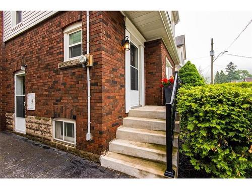 19 Gilmour Place, Hamilton, ON - Outdoor