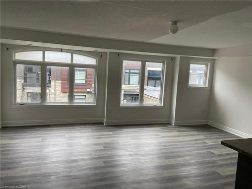 44-200 Veterans Drive, Brampton, ON - Indoor Photo Showing Other Room